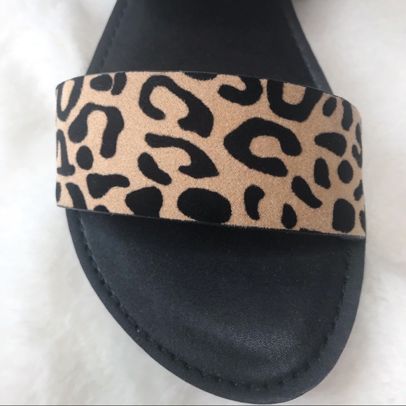 Black & Leopard Print Double strap Slide Sandals - Picture 3 of 8